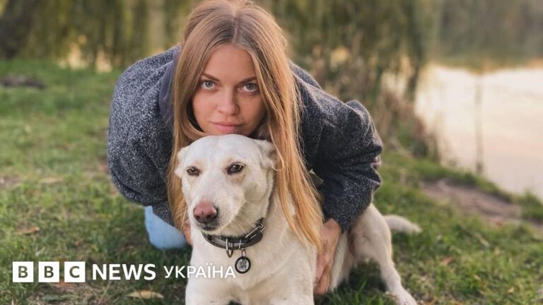 Бєлка Трубочкіна собака Васильків біла усмішка